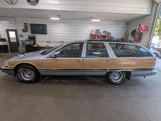 Used 1996 Buick Roadmaster Estate image 1