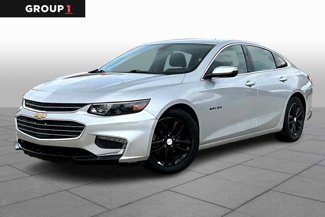 Used 2018 Chevrolet Malibu LT image 1