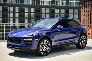 New 2025 Porsche Macan image 1