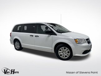 Used 2020 Dodge Grand Caravan SE image 1