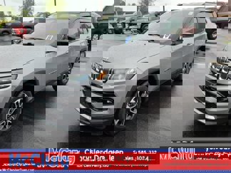 Used 2022 Jeep Compass Limited image 1