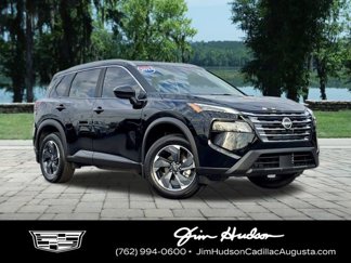 Used 2024 Nissan Rogue SV w/ SV Premium Package image 1
