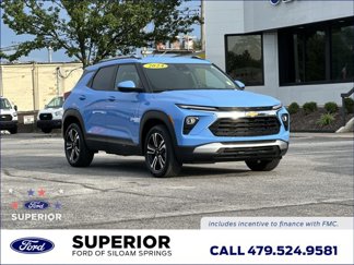 Used 2024 Chevrolet TrailBlazer LT w/ LT Cold Weather Package image 1