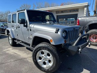 Used 2013 Jeep Wrangler Unlimited Sahara image 1