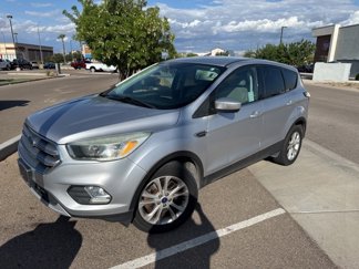 Used 2017 Ford Escape SE image 1