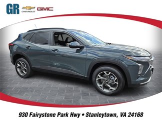 New 2025 Chevrolet Trax LT w/ Driver Confidence Package image 1