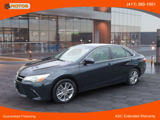 Used 2016 Toyota Camry LE image 1
