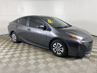 Used 2016 Toyota Prius Three image 1