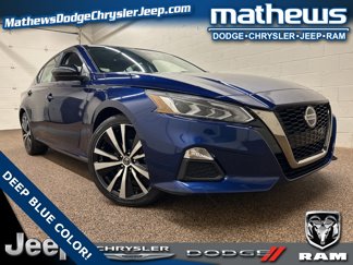 Used 2022 Nissan Altima 2.5 SR image 1