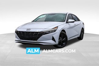 Used 2023 Hyundai Elantra Blue image 1