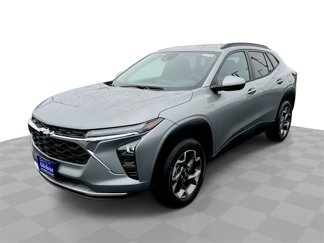 New 2025 Chevrolet Trax LT w/ Driver Confidence Package image 1