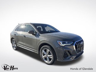 Used 2020 Audi Q3 2.0T Prestige w/ Prestige Package image 1