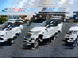 Used 2017 Ford Escape SE w/ SE Cold Weather Package image 1