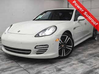 Used 2013 Porsche Panamera 4 image 1