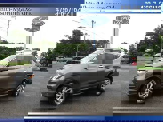 Used 2018 Nissan Rogue SV image 1