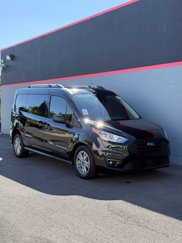 Used 2023 Ford Transit Connect XLT image 1