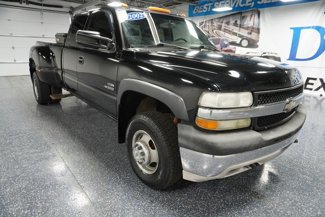Used 2002 Chevrolet Silverado 3500 LT image 1