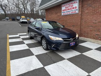 Used 2017 Toyota Camry XLE image 1