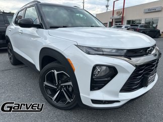 Used 2022 Chevrolet TrailBlazer RS w/ Sun and Liftgate Package image 1