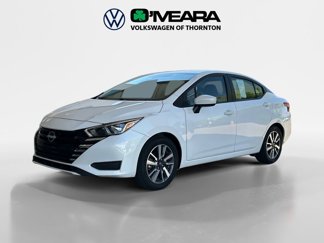Used 2023 Nissan Versa SV image 1