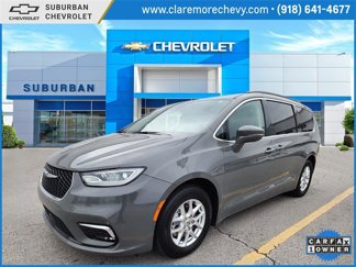 Used 2022 Chrysler Pacifica Touring-L image 1