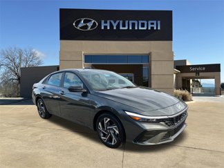 New 2025 Hyundai Elantra Sport image 1