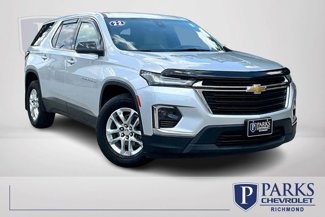 Used 2022 Chevrolet Traverse LS image 1