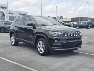 Certified 2023 Jeep Compass Latitude image 1