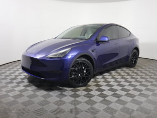 Used 2023 Tesla Model Y Long Range image 1