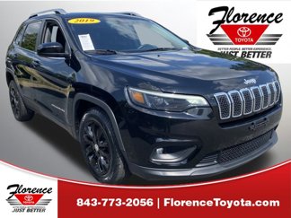 Used 2019 Jeep Cherokee Latitude w/ Popular Appearance Group image 1