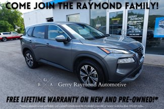 Used 2023 Nissan Rogue SV image 1