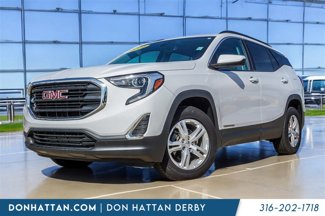 Used 2021 GMC Terrain SLE w/ Driver Convenience Package image 1