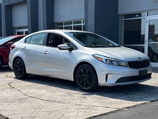 Used 2017 Kia Forte LX image 1