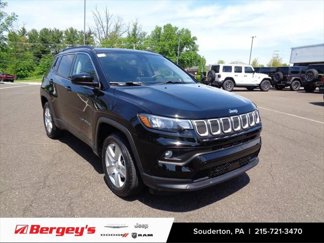Certified 2022 Jeep Compass Latitude image 1