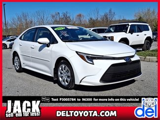 Certified 2023 Toyota Corolla LE image 1