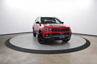 Used 2023 Jeep Compass Trailhawk image 1