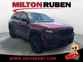 New 2025 Jeep Grand Cherokee Altitude image 1