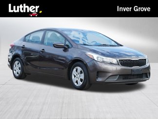 Used 2017 Kia Forte LX image 1