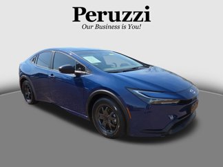 Used 2023 Toyota Prius image 1