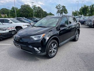 Used 2018 Toyota RAV4 XLE image 1