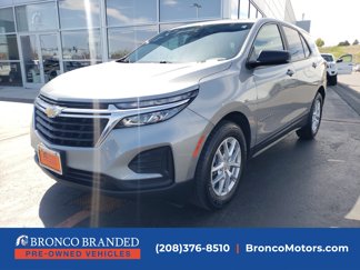 Used 2023 Chevrolet Equinox LS image 1