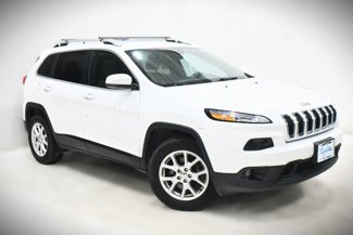 Used 2016 Jeep Cherokee Latitude image 1