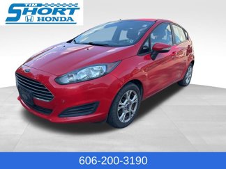 Used 2014 Ford Fiesta SE image 1