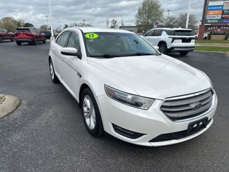 Used 2017 Ford Taurus SEL image 1
