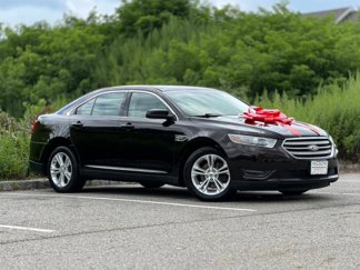 Used 2013 Ford Taurus SEL image 1