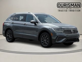Certified 2023 Volkswagen Tiguan SE w/ Panoramic Sunroof Package image 1