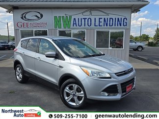 Used 2013 Ford Escape SE w/ Class II Trailer Tow Pkg image 1