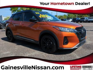 Used 2023 Nissan Kicks SR image 1
