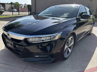 Used 2020 Honda Accord Touring image 1