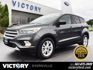 Used 2019 Ford Escape SE image 1